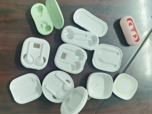 蓝牙耳机仓外壳